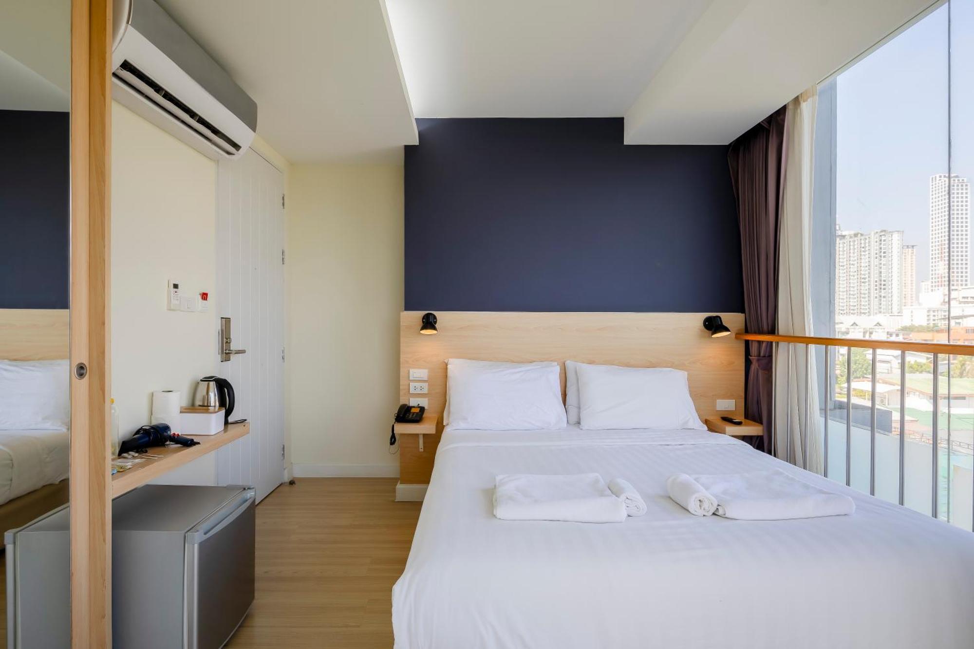 Gp House Express Sukhumvit 81 Hotel Банкок Екстериор снимка