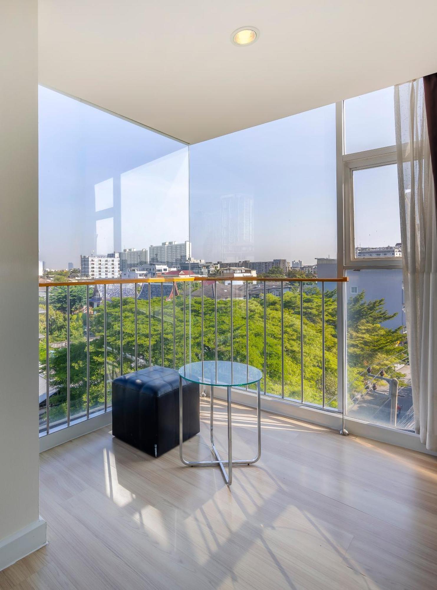 Gp House Express Sukhumvit 81 Hotel Банкок Екстериор снимка
