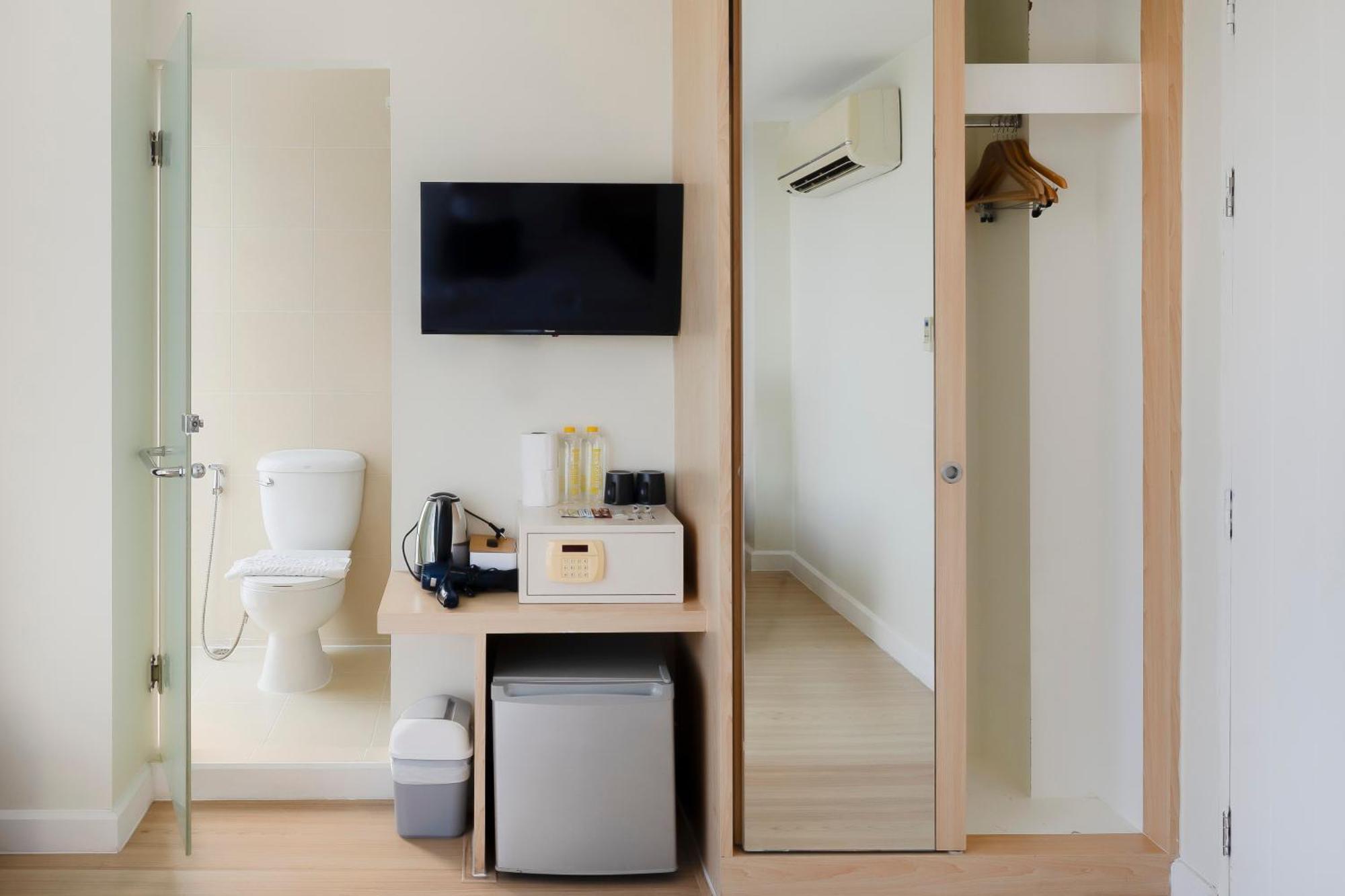 Gp House Express Sukhumvit 81 Hotel Банкок Екстериор снимка