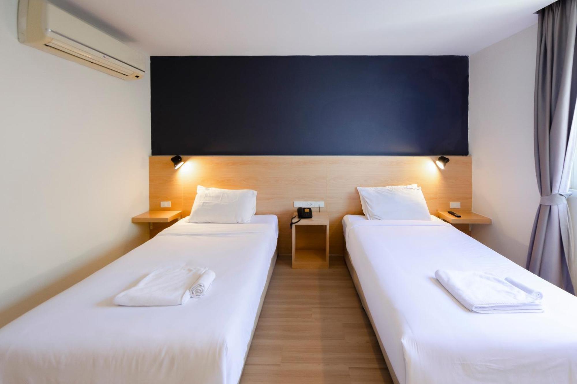 Gp House Express Sukhumvit 81 Hotel Банкок Екстериор снимка