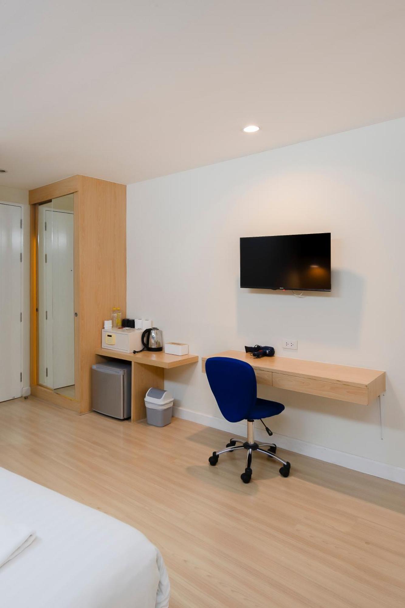 Gp House Express Sukhumvit 81 Hotel Банкок Екстериор снимка