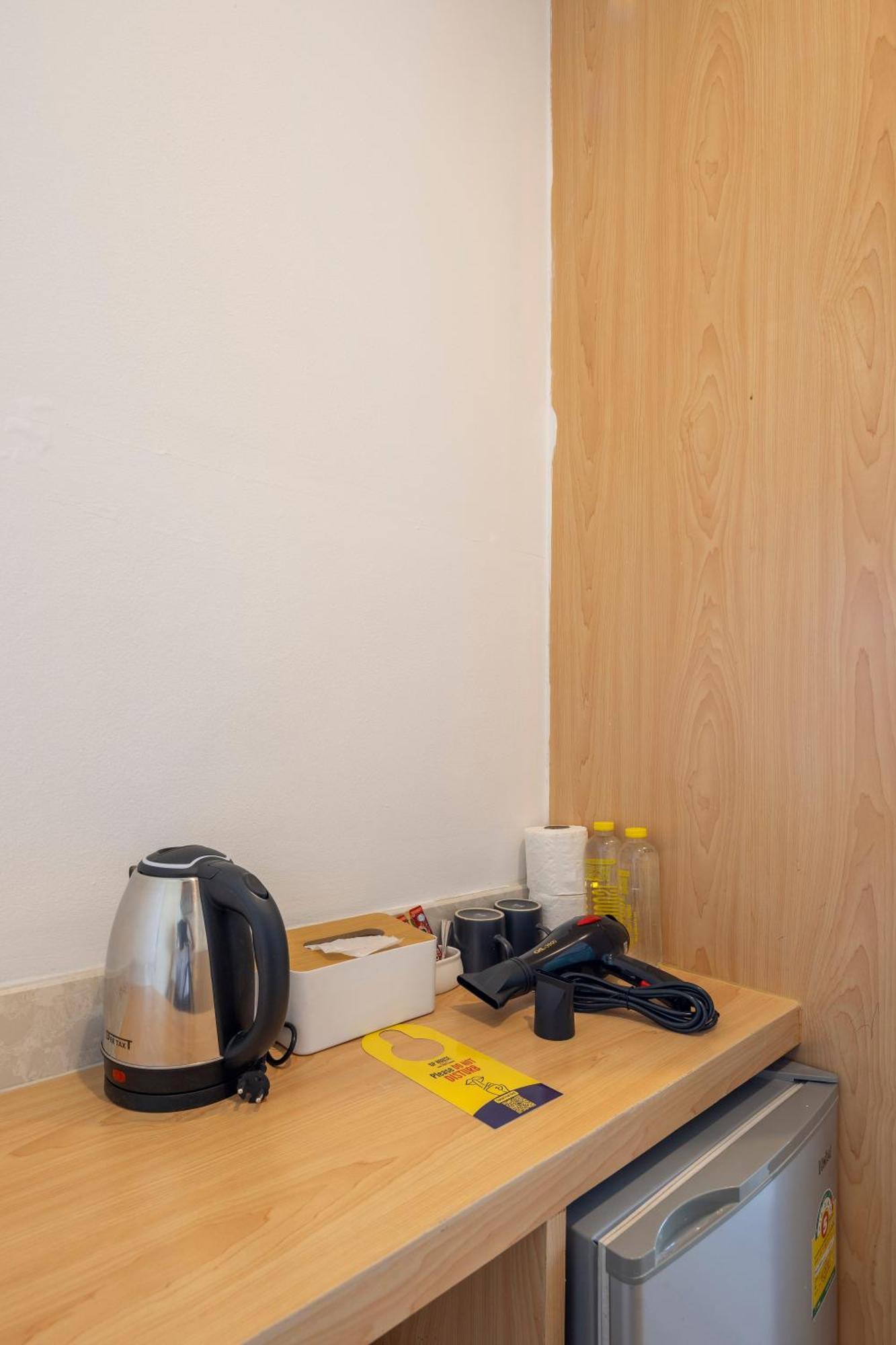 Gp House Express Sukhumvit 81 Hotel Банкок Екстериор снимка