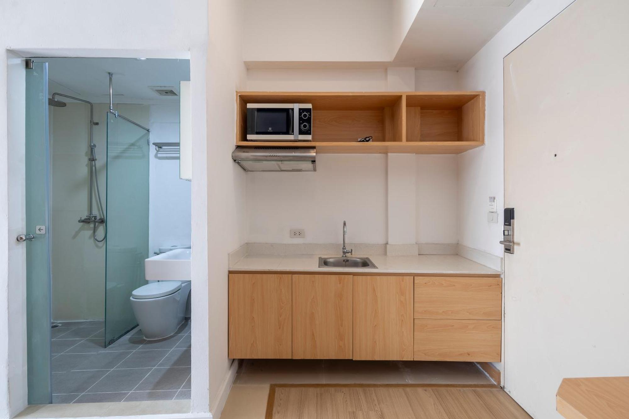 Gp House Express Sukhumvit 81 Hotel Банкок Екстериор снимка