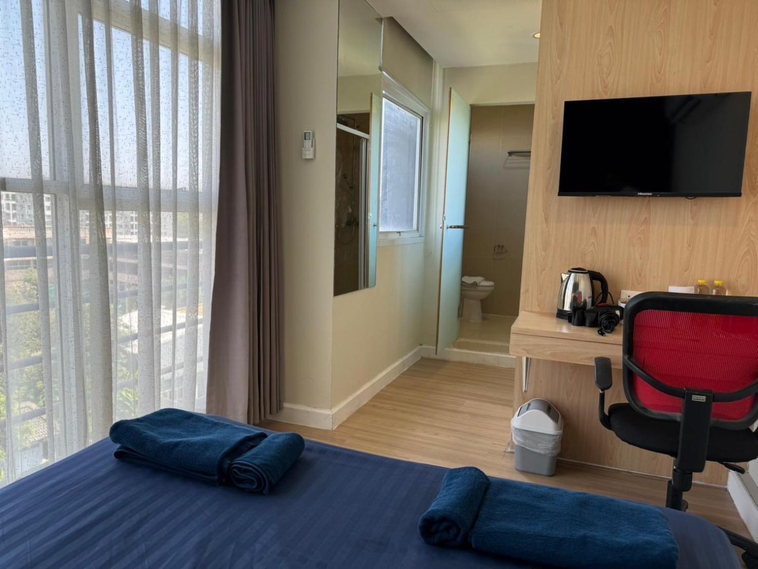 Gp House Express Sukhumvit 81 Hotel Банкок Екстериор снимка